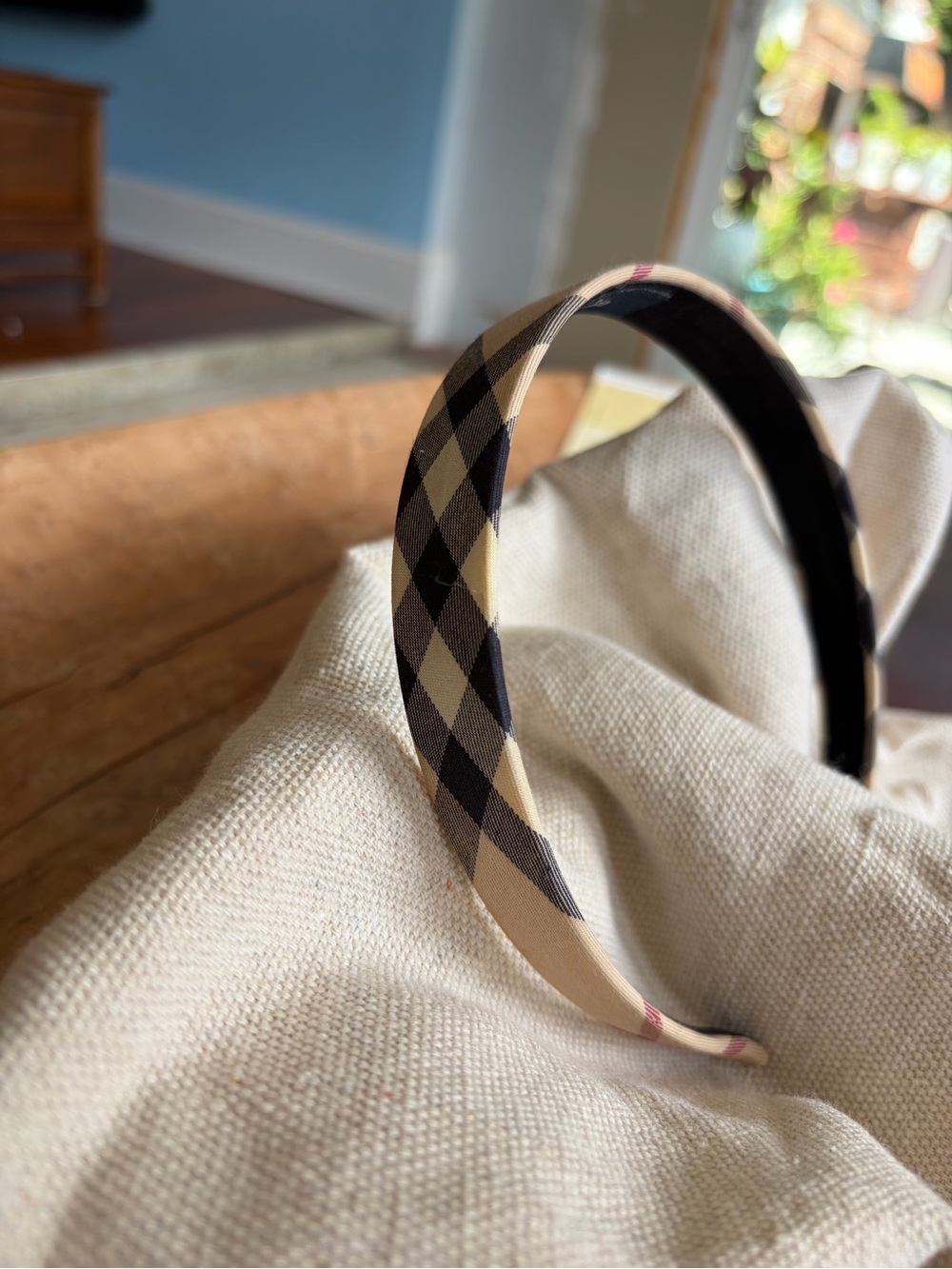 Vintage Burberry Headband USED - Picture 2 of 4